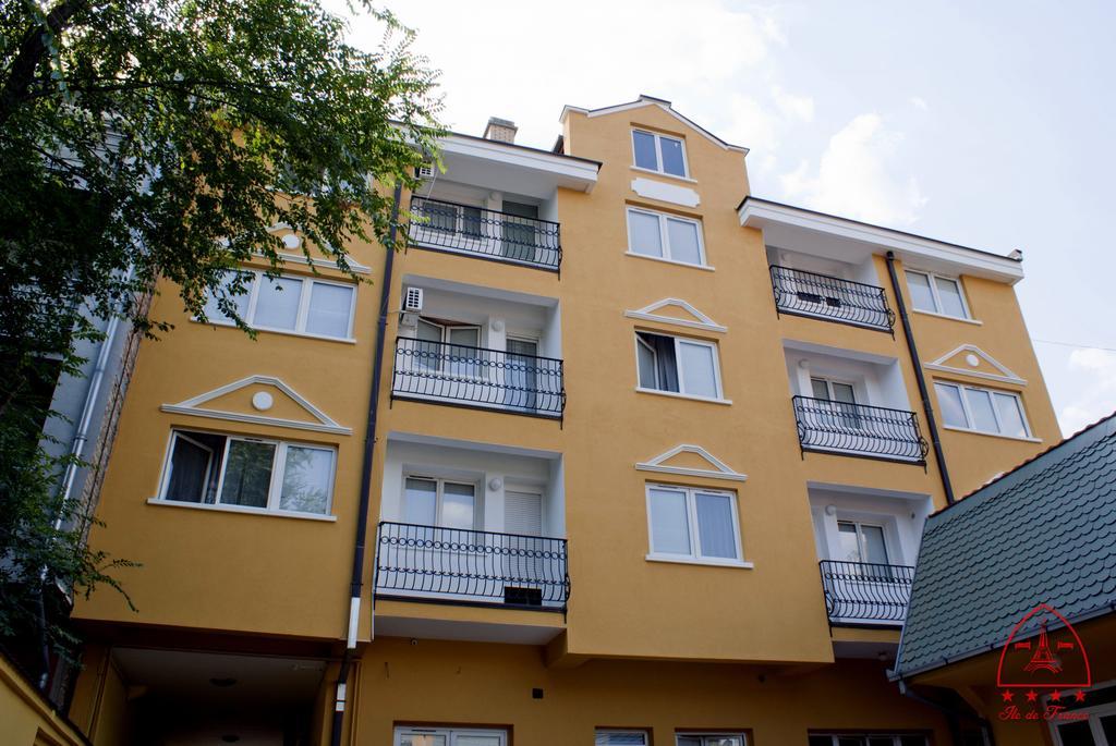 Vila Ile De France Novi Sad Exterior photo